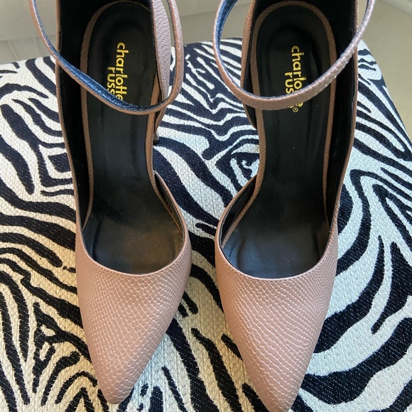 Tan Leather Heels 🤎 - Picture 3 of 6